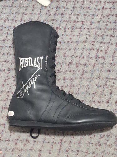 Joe frazier signed black - joe,
